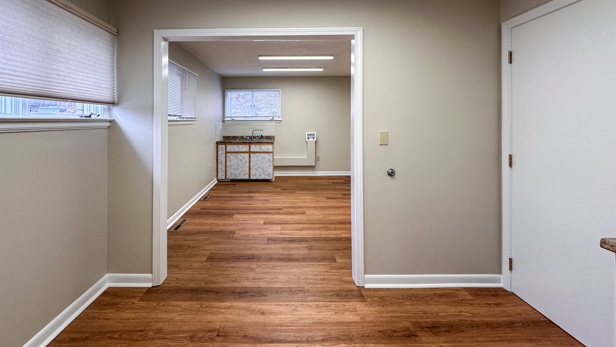 291 Queen St, Bristol, CT for lease Interior Photo- Image 1 of 7