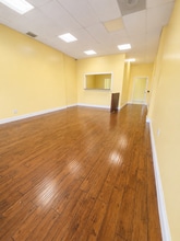 429 W Hallandale Beach Blvd, Hallandale, FL for lease Interior Photo- Image 1 of 12