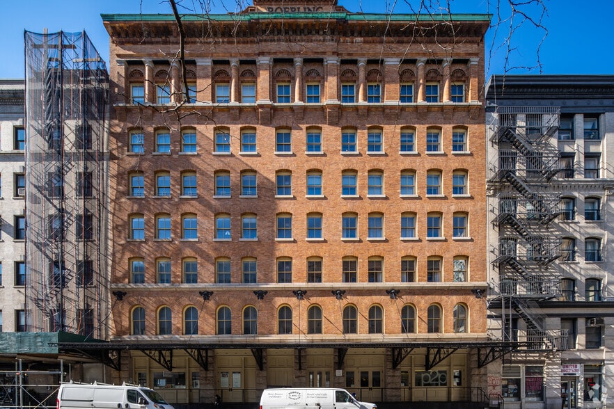 169-175 Hudson St, New York, NY for lease - Building Photo - Image 1 of 4
