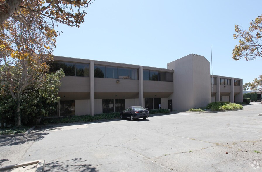 7150 Fenwick Ln, Westminster, CA à louer - Photo principale - Image 1 de 4