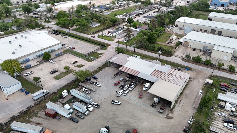 7607 Fairview St, Houston, TX à vendre - Photo du bâtiment - Image 3 de 6