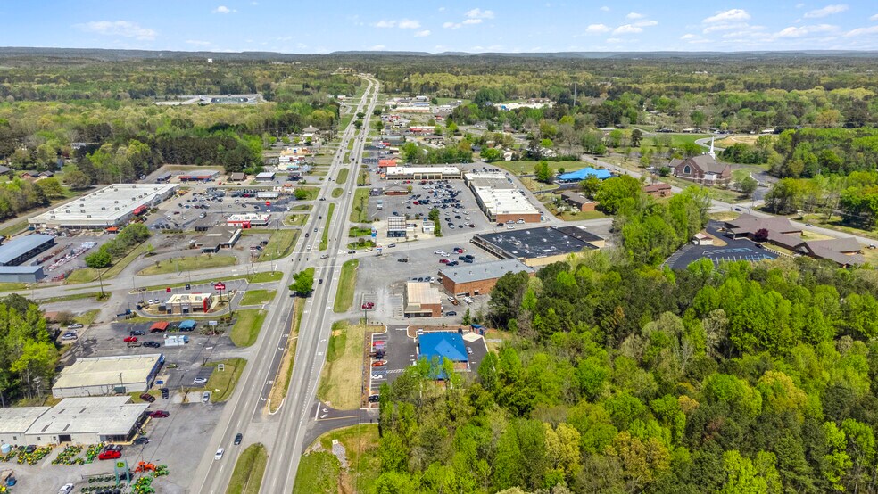 926 N Brindlee Mountain Pky, Arab, AL à vendre - Photo du bâtiment - Image 2 de 6