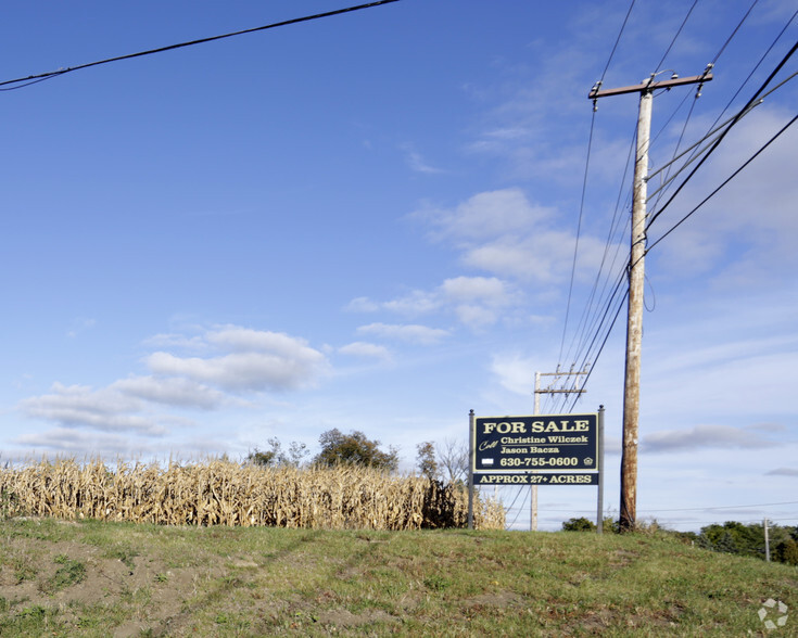 16701 135th St, Lemont, IL for sale - Primary Photo - Image 1 of 2