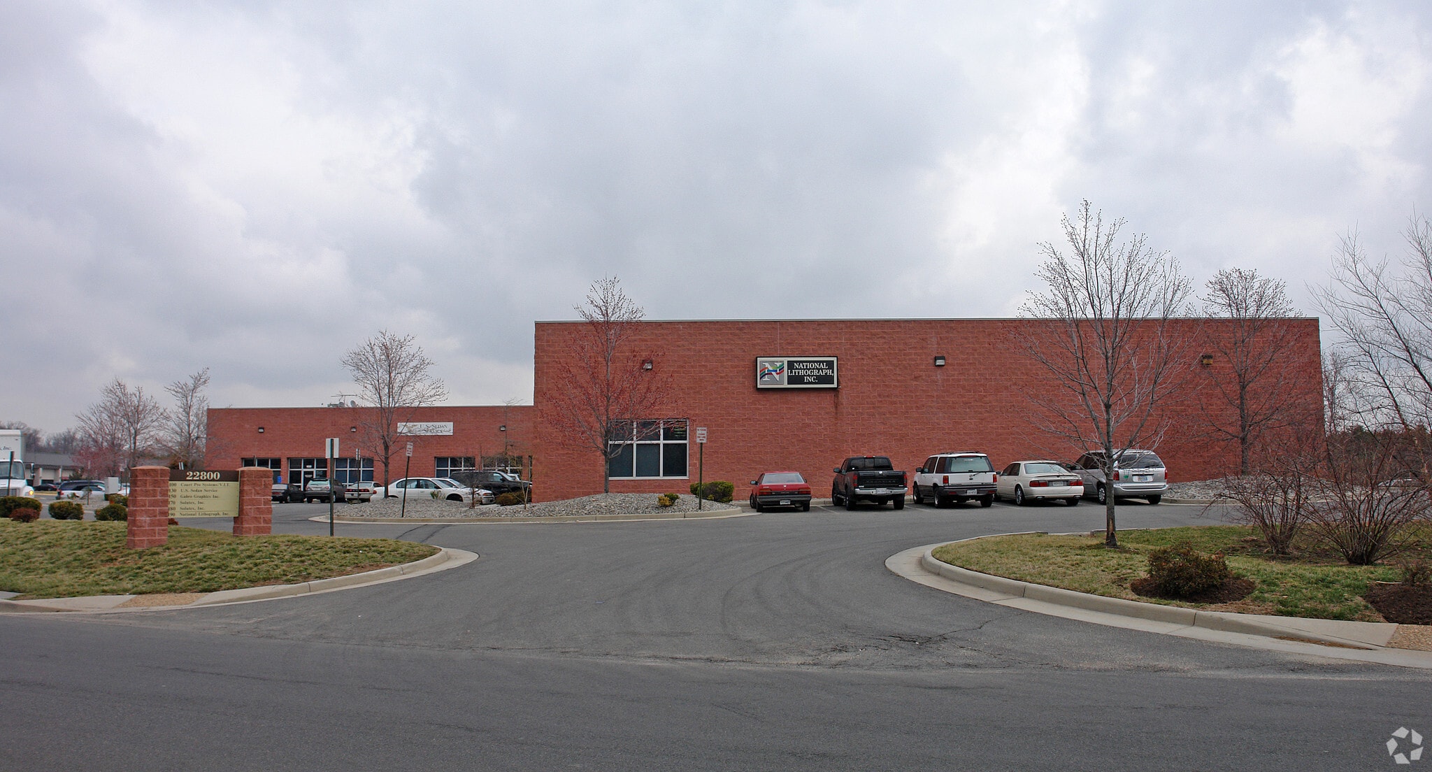 22800 Executive Dr, Dulles Town Center, VA for lease Building Photo- Image 1 of 7