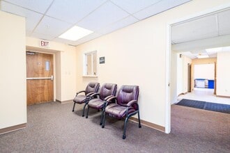 3045 Pennsylvania Ave, Weirton, WV for sale Interior Photo- Image 1 of 36