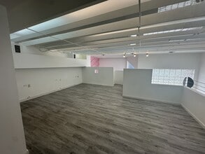 3030 SW 28th Ln, Miami, FL à louer Photo intérieure- Image 1 de 6