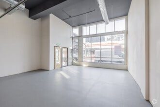 106 NE Grand Ave, Portland, OR for lease Interior Photo- Image 2 of 7