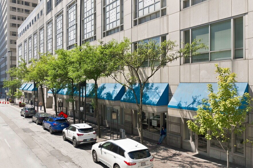 255 E 5th St, Cincinnati, OH à louer - Photo du bâtiment - Image 2 de 17