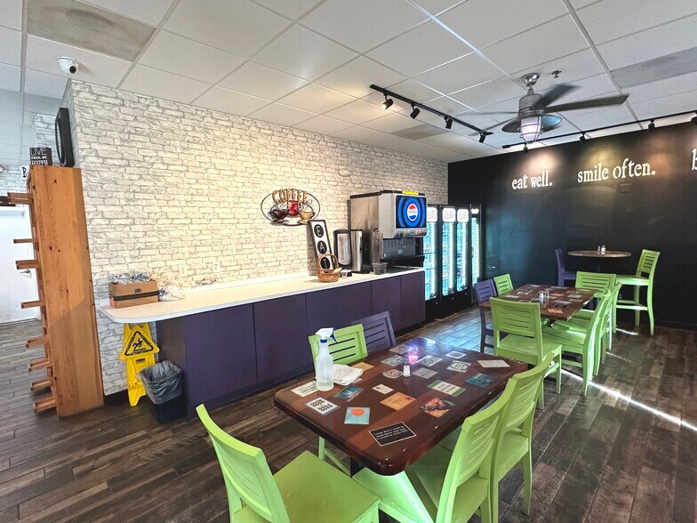 424 Luna Bella Ln, New Smyrna Beach, FL à vendre - Photo intérieure - Image 3 de 16