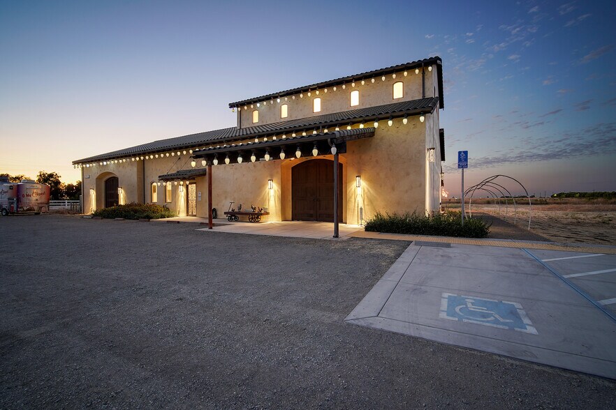 8091 Balfour Rd, Brentwood, CA à vendre - Photo du bâtiment - Image 3 de 56