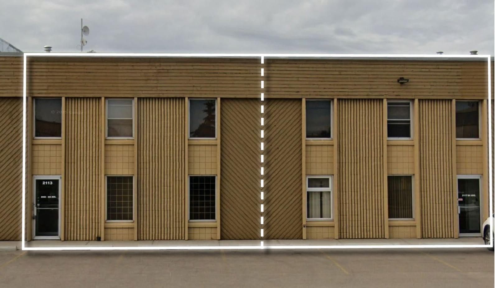 2101-2133 84th Ave NW, Edmonton, AB à louer Photo principale- Image 1 de 6