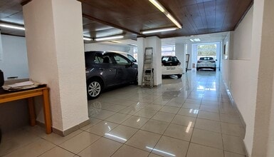 Retail in Tarragona, Tarragona for lease Interior Photo- Image 2 of 12