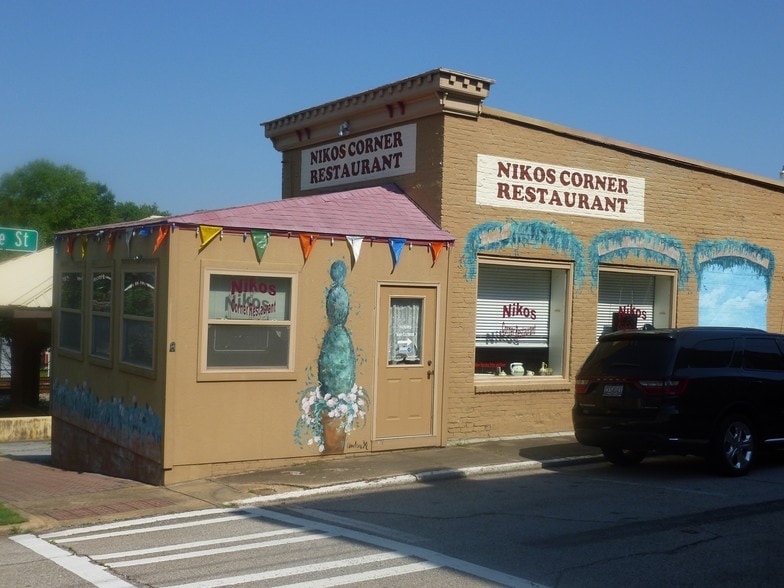 102 E Main St, Hogansville, GA for sale - Primary Photo - Image 1 of 1