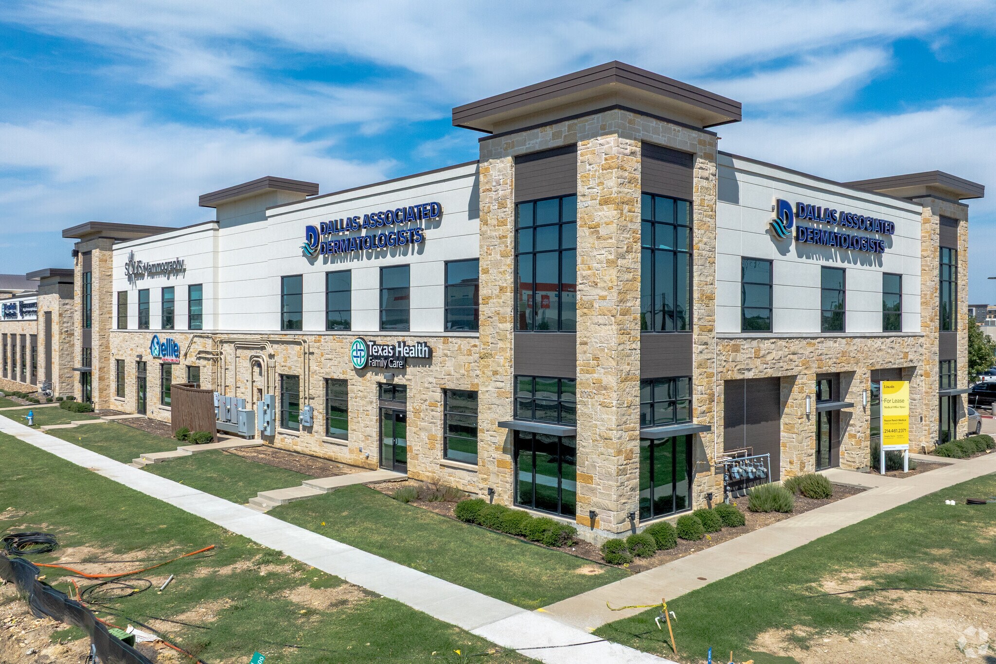 2660 Scripture St, Denton, TX à louer Photo du bâtiment- Image 1 de 6