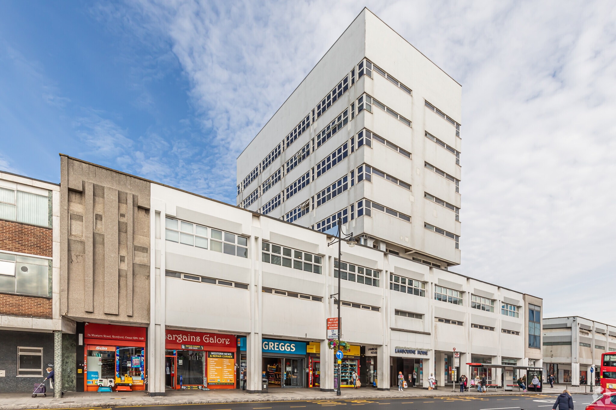 7 Western Rd, Romford for lease Building Photo- Image 1 of 8