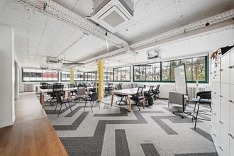 15 Rue Clavel, Paris à louer Photo intérieure- Image 2 de 14