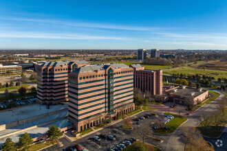 290 Town Center Dr, Dearborn, MI - AERIAL  map view