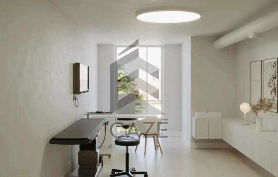 Office in Bordeaux for sale Building Photo- Image 1 of 5