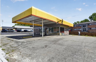 8570 Watson Rd, Saint Louis, MO à louer Photo intérieure- Image 1 de 2