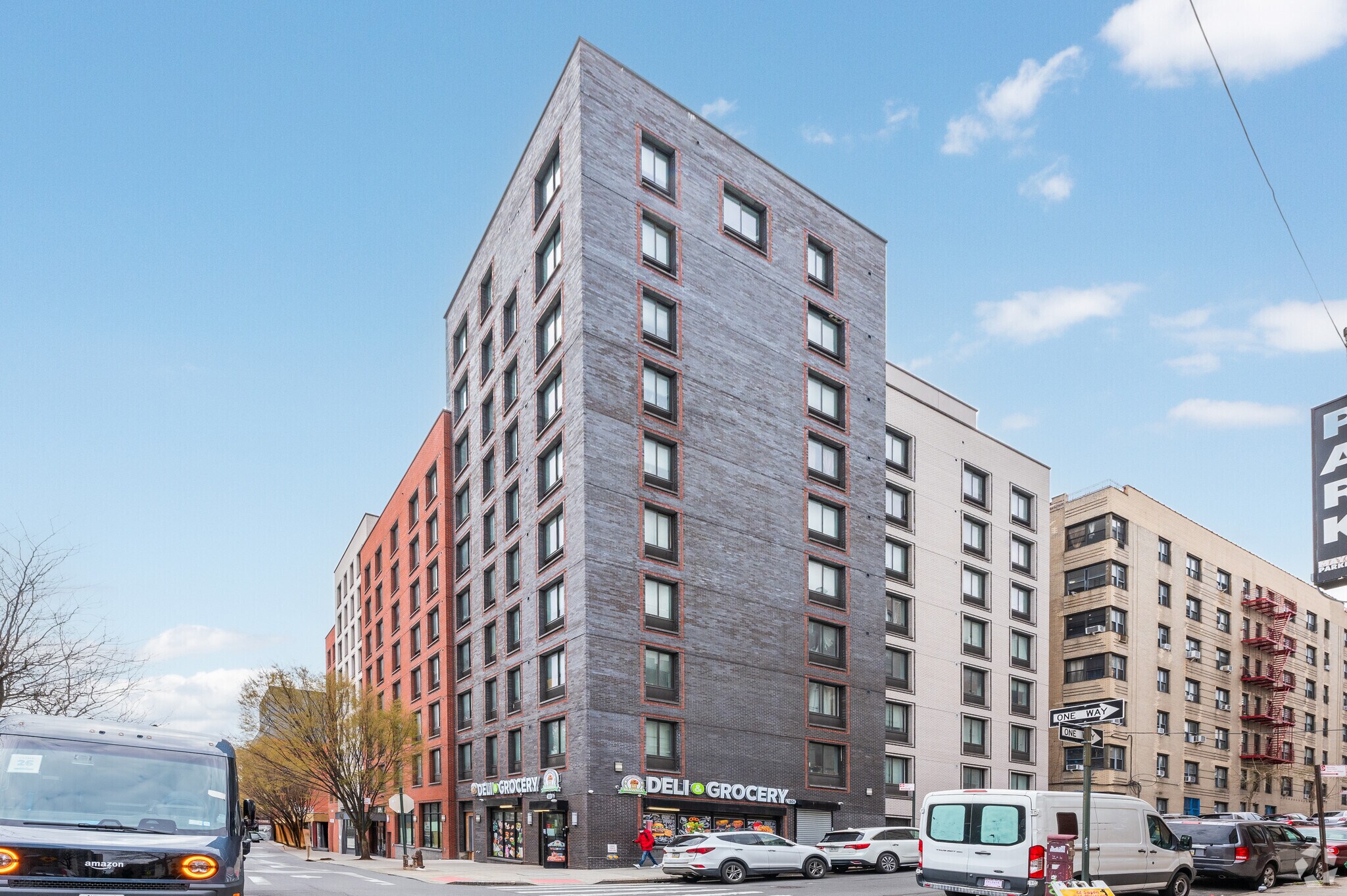 180 E 156th St, Bronx, NY for lease Primary Photo- Image 1 of 4