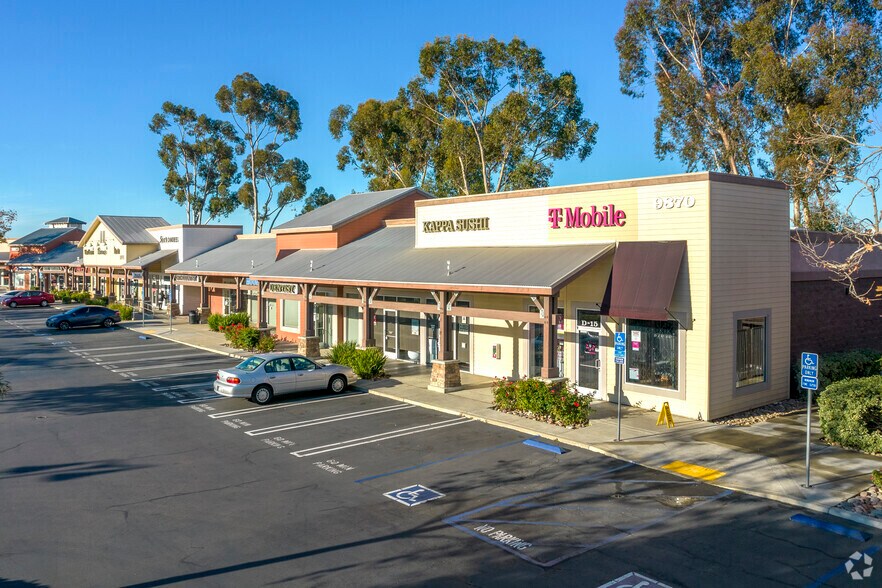 9870-9872 Hibert St, San Diego, CA à vendre - Photo principale - Image 1 de 6