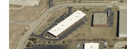 1815 Wallace Ave, St Charles, IL - Aerial map view