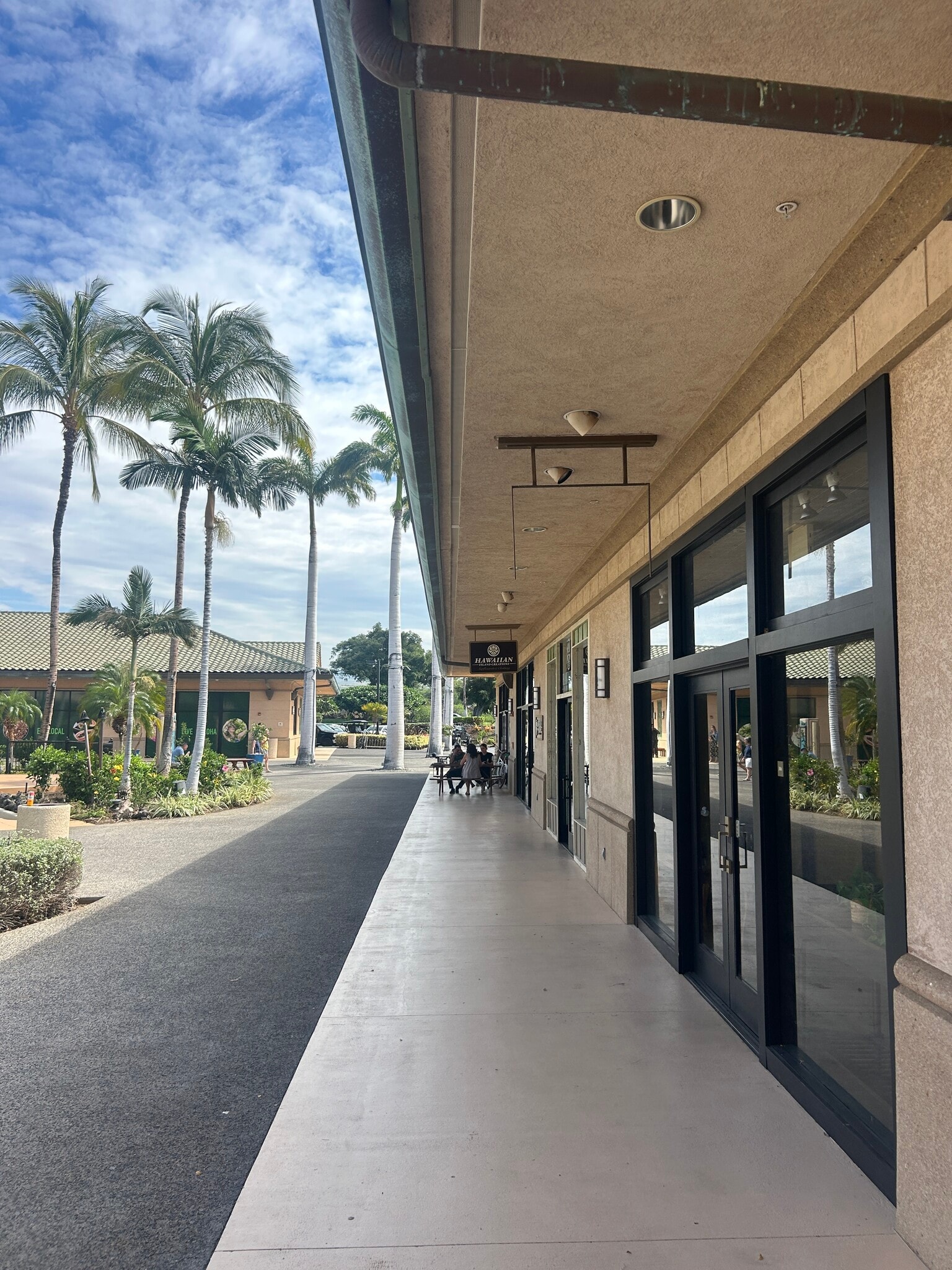 68-1330 Mauna Lani Dr, Kamuela, HI for lease Interior Photo- Image 1 of 4