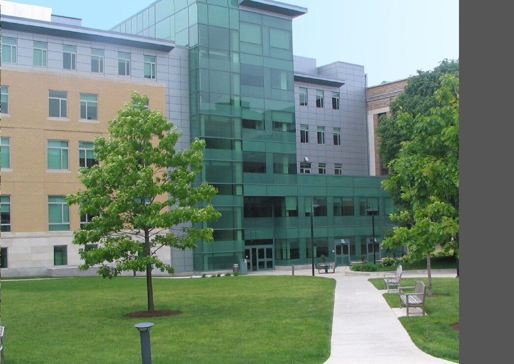 2 Avenue Louis Pasteur, Boston, MA à louer Photo principale- Image 1 de 2