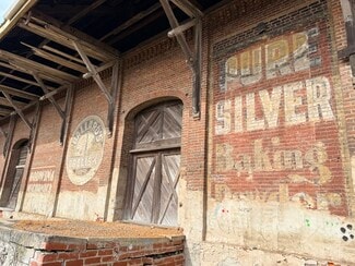 Plus de détails pour 300 S Randolph Ave, Eufaula, AL - Industriel à vendre