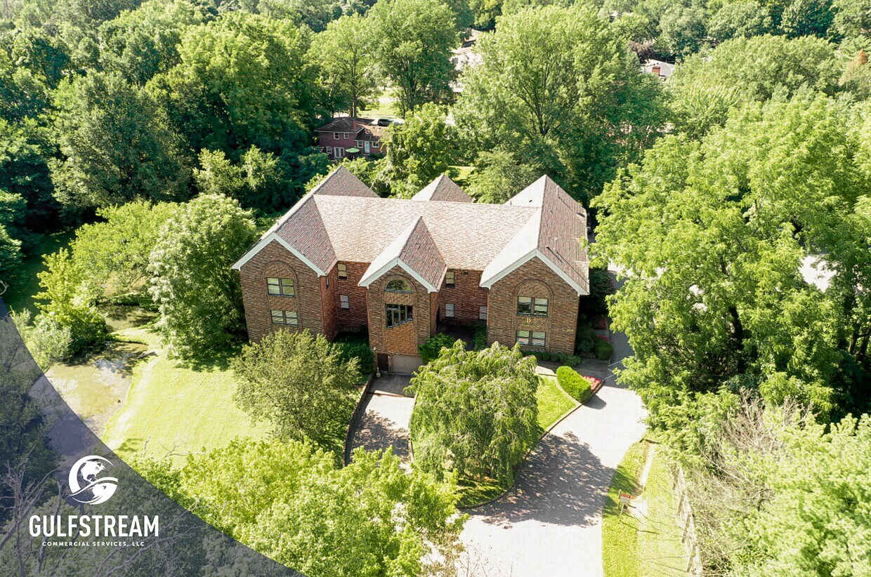 3001 Taylor Springs Dr, Louisville, KY à vendre Photo du bâtiment- Image 1 de 26