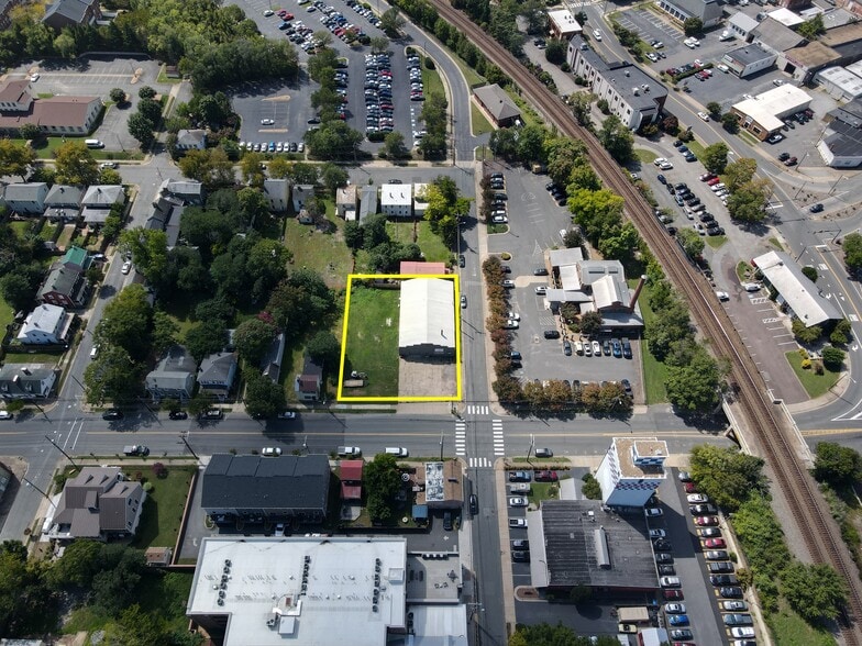 318 Charles st, Fredericksburg, VA for lease - Building Photo - Image 2 of 3