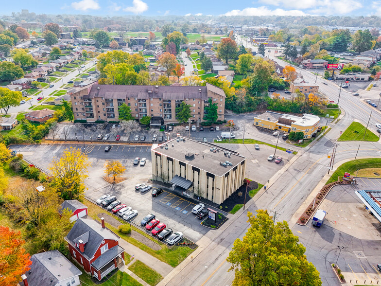 3012 Glenmore Ave, Cincinnati, OH for lease - Building Photo - Image 2 of 12