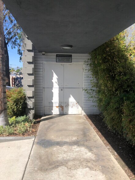 4916-4930 Santa Anita Ave, El Monte, CA à louer - Photo du bâtiment - Image 2 de 5