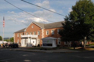 More details for 150 Market Sq, Millersburg, PA - Retail for Sale