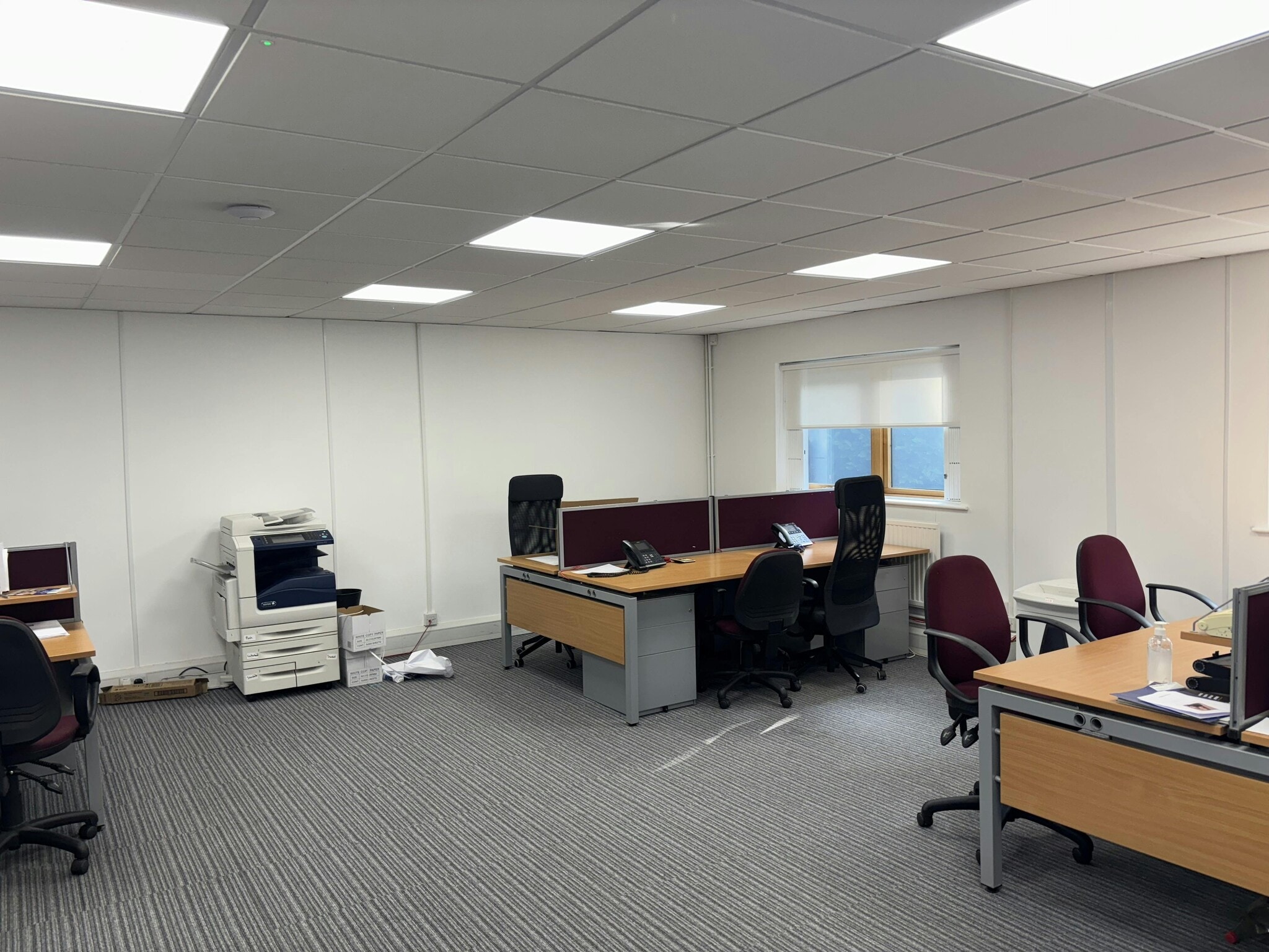 4 Royds Hall Rd, Leeds for lease Interior Photo- Image 1 of 4