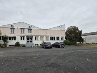More details for 13 Avenue De La Coopération, Loudun - Industrial for Lease