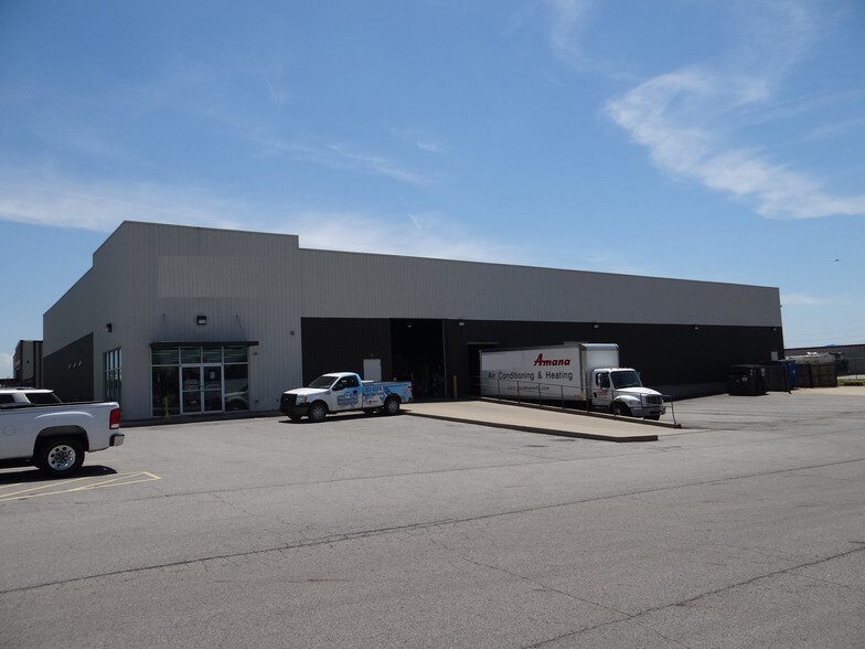 4800 Zero St, Fort Smith, AR for lease - Building Photo - Image 2 of 4