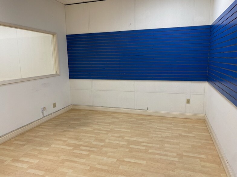 16520 Gale Ave, City Of Industry, CA for lease - Building Photo - Image 2 of 6