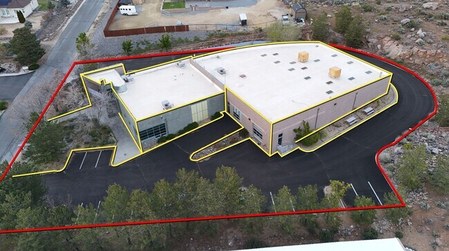 Plus de détails pour 5221 Sigstrom Dr, Carson City, NV - Industriel à louer