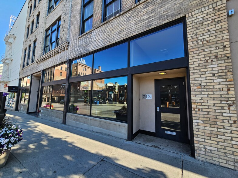 312 W Sprague Ave, Spokane, WA à vendre - Photo du bâtiment - Image 1 de 1