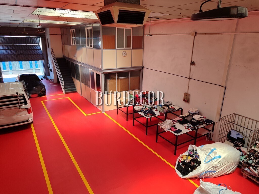 Industrial in Moraleja de Enmedio, Madrid for sale Building Photo- Image 1 of 10