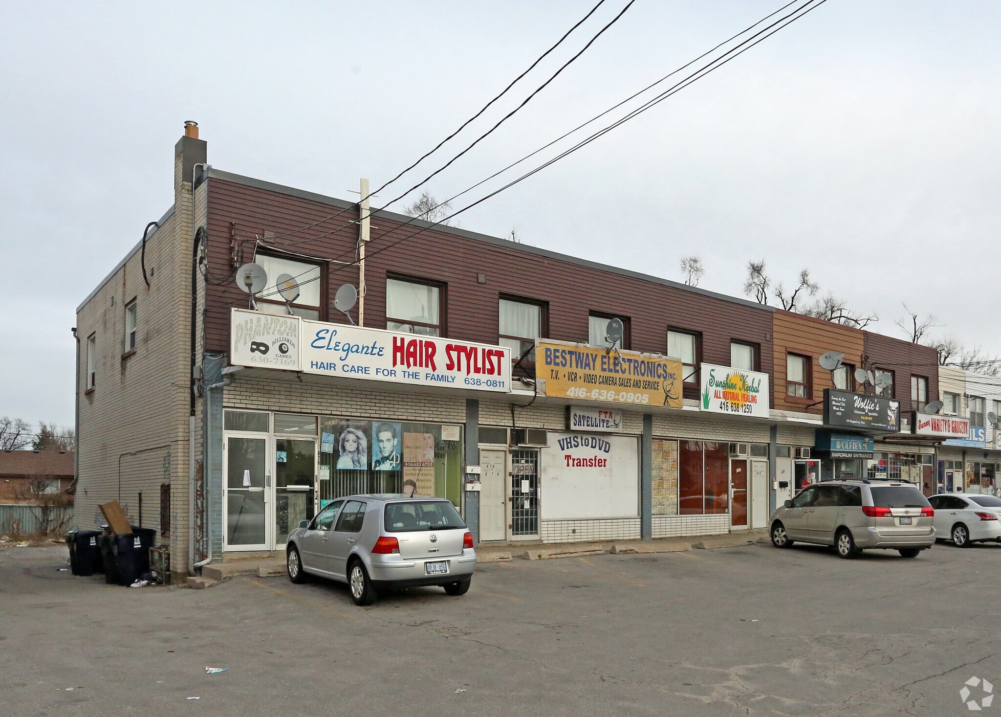 668-676 Sheppard Ave W, Toronto, ON for sale Primary Photo- Image 1 of 1