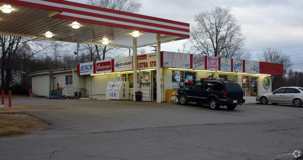 13325 E 1st St, Alexander, AR for sale - Primary Photo - Image 1 of 2