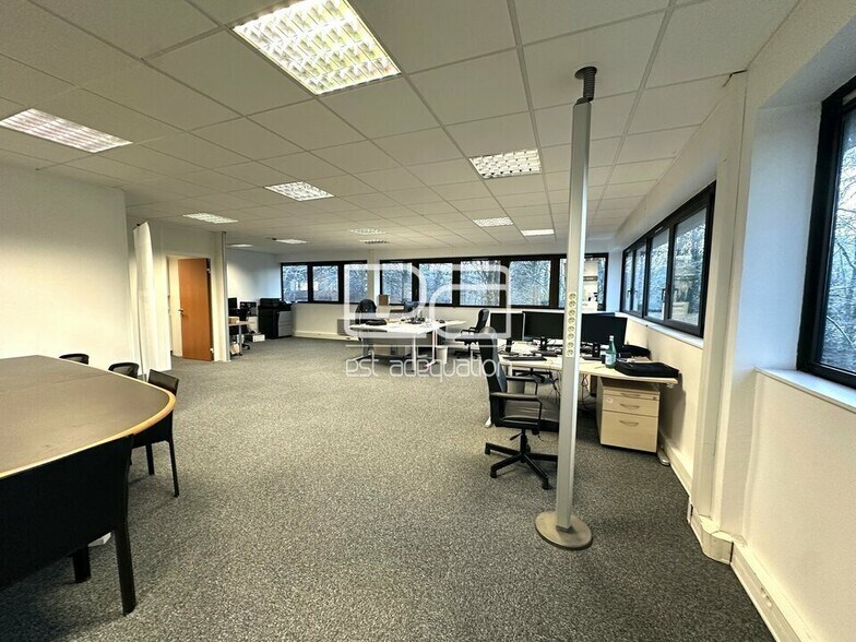 Office in Vandoeuvre-les-Nancy for lease - Building Photo - Image 3 of 4