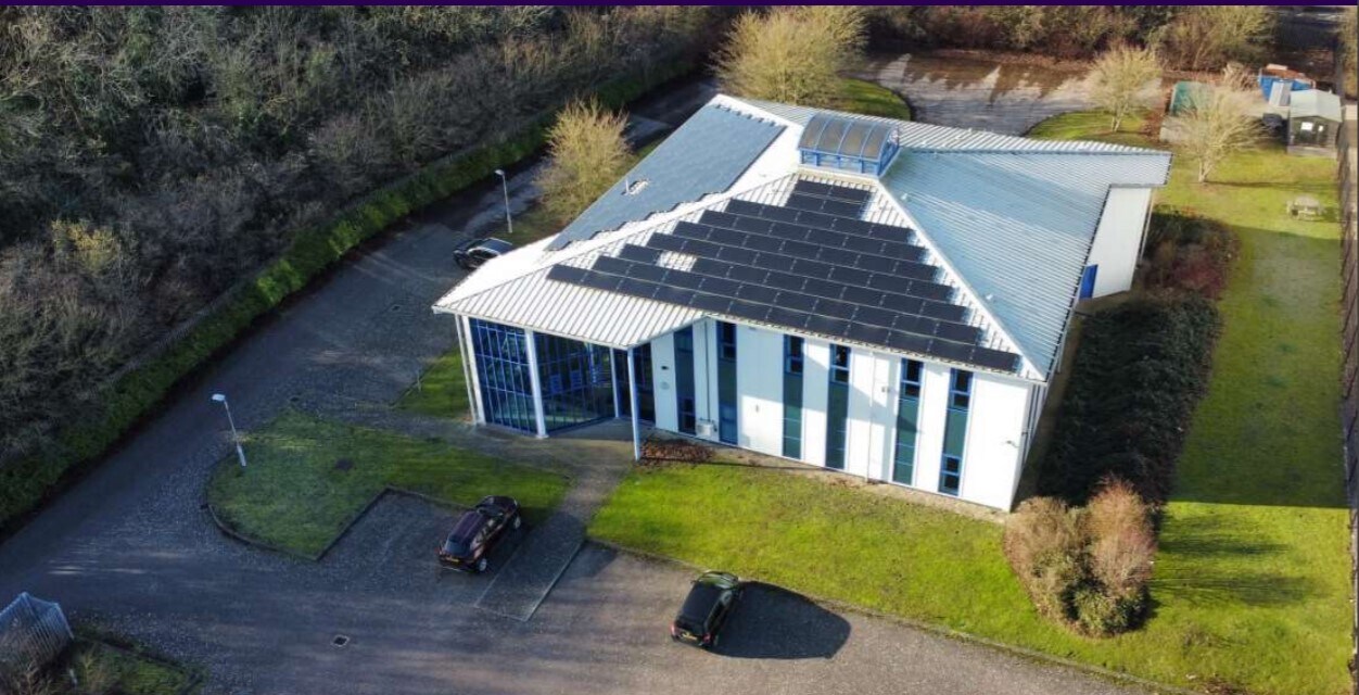 Range Rd, Witney for lease Primary Photo- Image 1 of 4