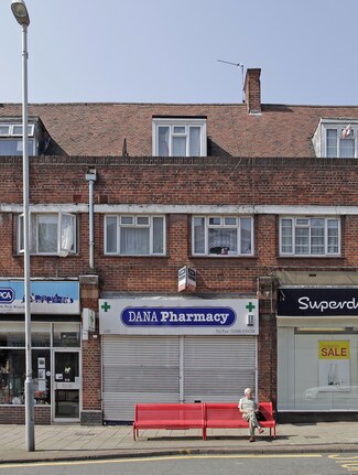 Plus de détails pour 100 Victoria Rd, Ruislip - Commerce de détail à louer