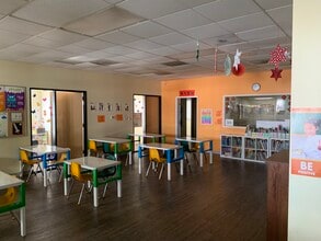 3563 Castro Valley Blvd, Castro Valley, CA à louer Photo intérieure- Image 1 de 2