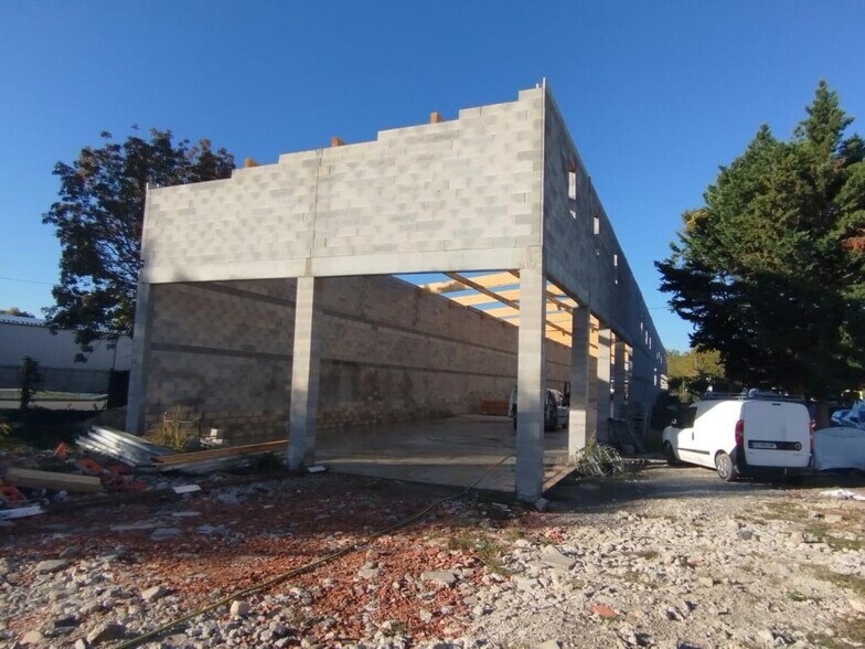 Flex in Fenouillet for lease - Construction Photo - Image 1 of 5