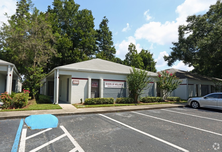 401 N Parsons, Brandon, FL for sale - Primary Photo - Image 1 of 3