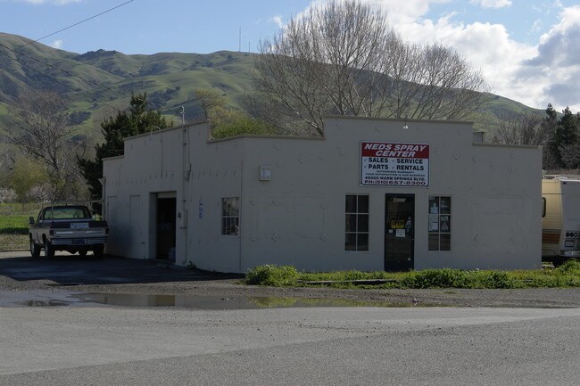 Plus de détails pour 46000 Warm Springs Blvd, Fremont, CA - Local d'activités à louer
